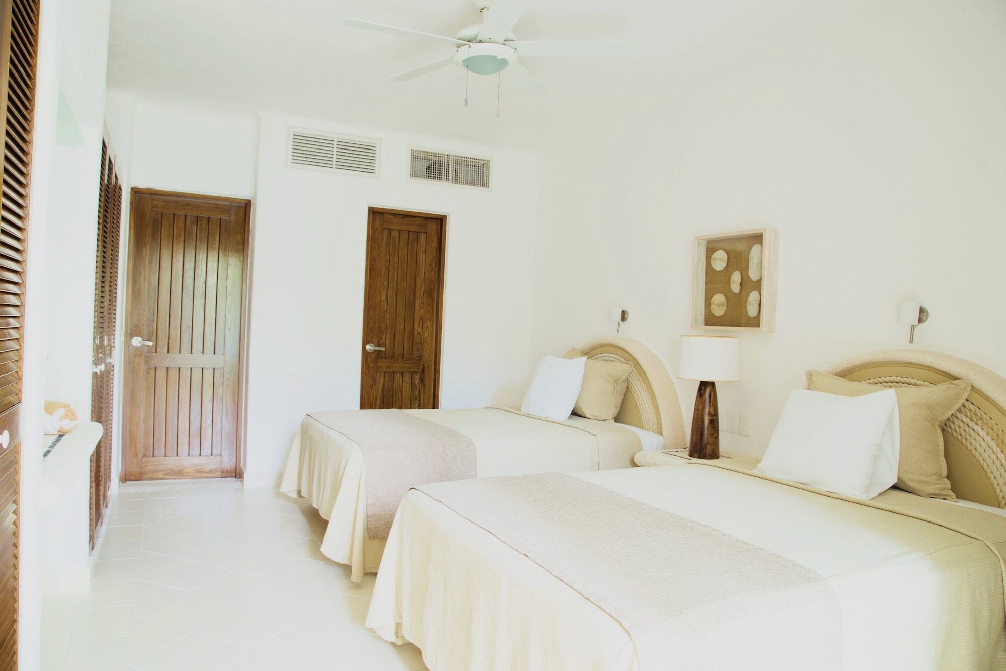 Conchas Chinas By Skyrun Puerto Vallarta